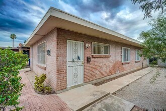 3173 E Terra Alta Blvd, Unit 1 in Tucson, AZ - Building Photo - Building Photo