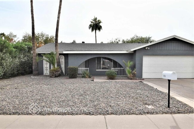 property at 4713 W Cochise Dr