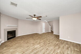 3919 Vauxhall Dr S in Houston, TX - Building Photo