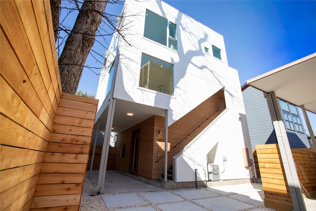 3512 Mt Vernon St in Houston, TX - Building Photo - Building Photo