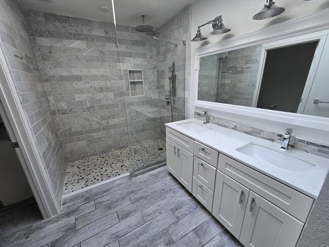 544 Silver Lake Dr in Danville, CA - Building Photo - Building Photo