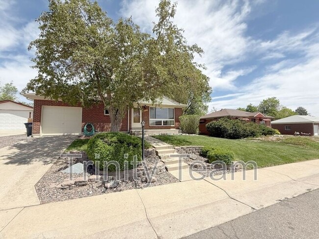287 Teal St in Northglenn, CO - Building Photo - Building Photo