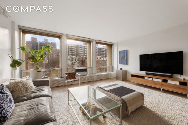 property at 343 E 30th St