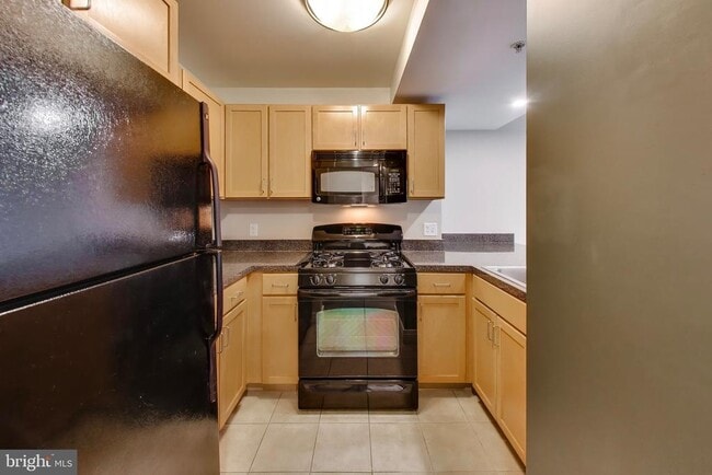 property at 800 4th St SW