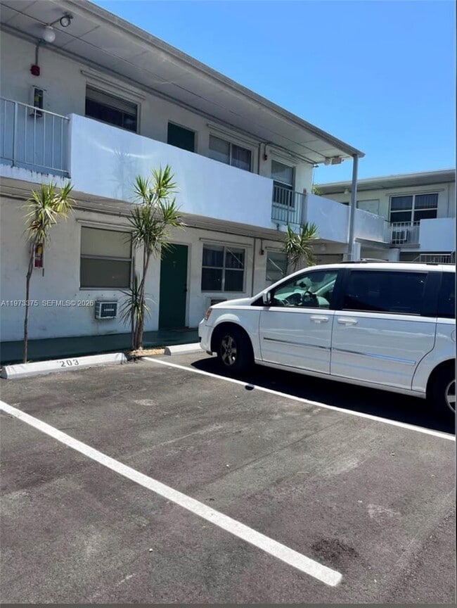 property at 3211 SW 44th St