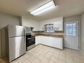 550 Alexander Dr in Chattanooga, TN - Building Photo - Building Photo