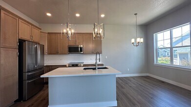 4193 Trapper Lake Dr in Loveland, CO - Building Photo - Building Photo