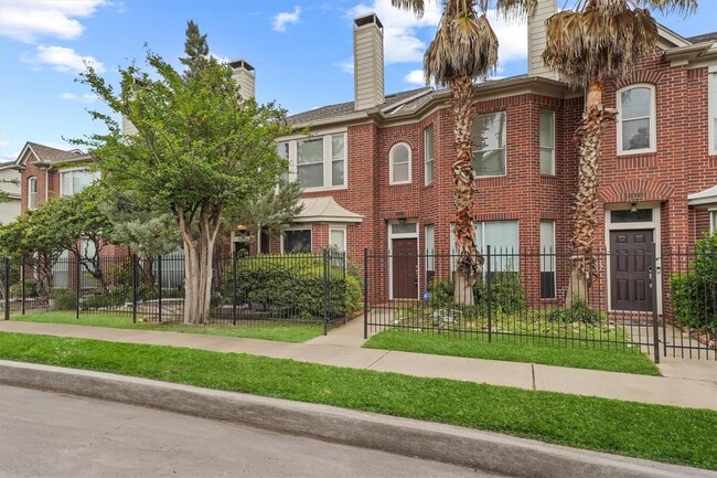 property at 1423 Anita St