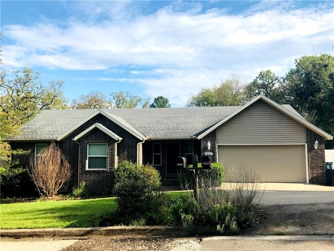 property at 1652 W Cedar St