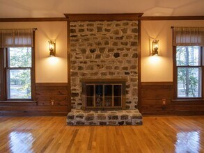 4266 Roundhill Dr in Chesterfield, VA - Building Photo - Building Photo