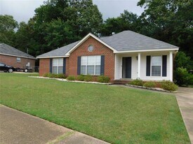 482 Mt Airy Dr in Prattville, AL - Building Photo