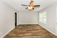 6790 Woodland Cove photo'