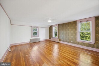 922 Second Street Pike in Southampton, PA - Building Photo - Building Photo