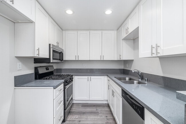 2 bedroom and 2 bath