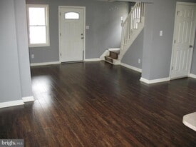 400 Hessian Ave in National Park, NJ - Building Photo