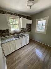 430 Wayne Ave in Zanesville, OH - Building Photo - Building Photo