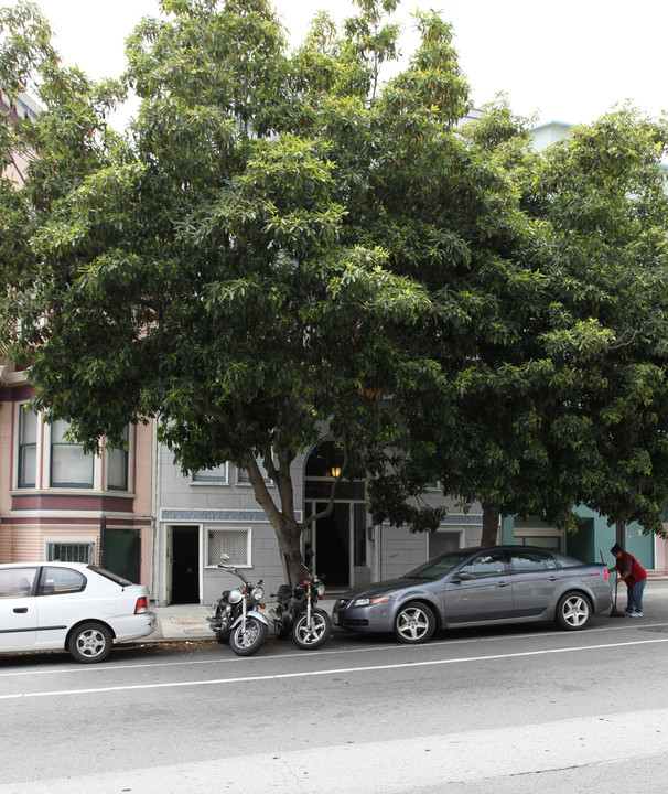 2539 Polk St in San Francisco, CA - Building Photo