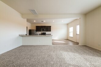 424 Micah Ln in Ferris, TX - Building Photo - Building Photo