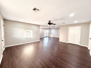 519 W C St in Jenks, OK - Building Photo - Building Photo