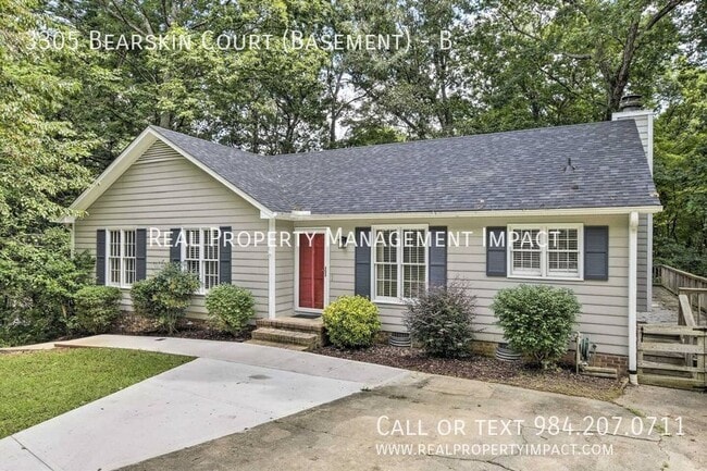 property at 3305 Bearskin Ct