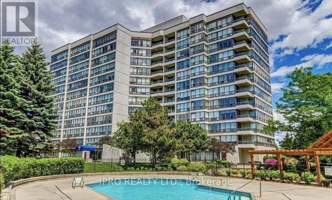 property at 12-312 Laurelcrest St