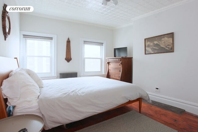 255 Wythe Ave in Brooklyn, NY - Building Photo - Building Photo