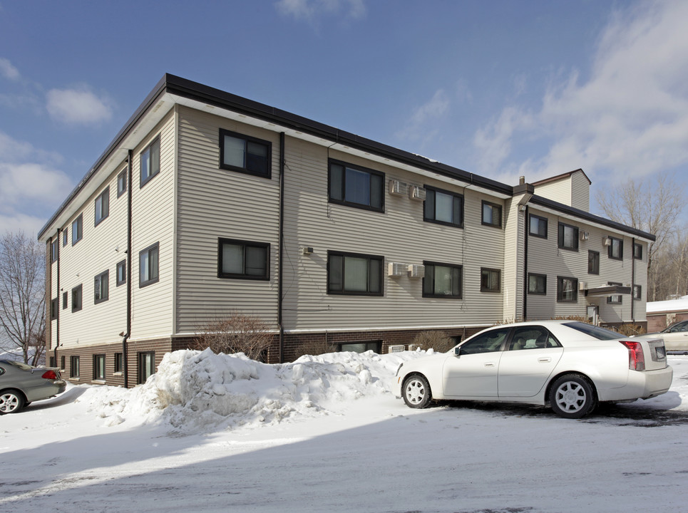 Mark Court Apartments in Newport, MN - Building Photo