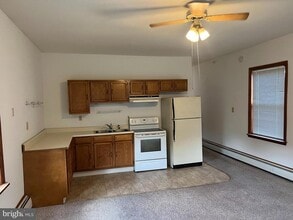 132 Main St in Mantua, NJ - Building Photo - Building Photo