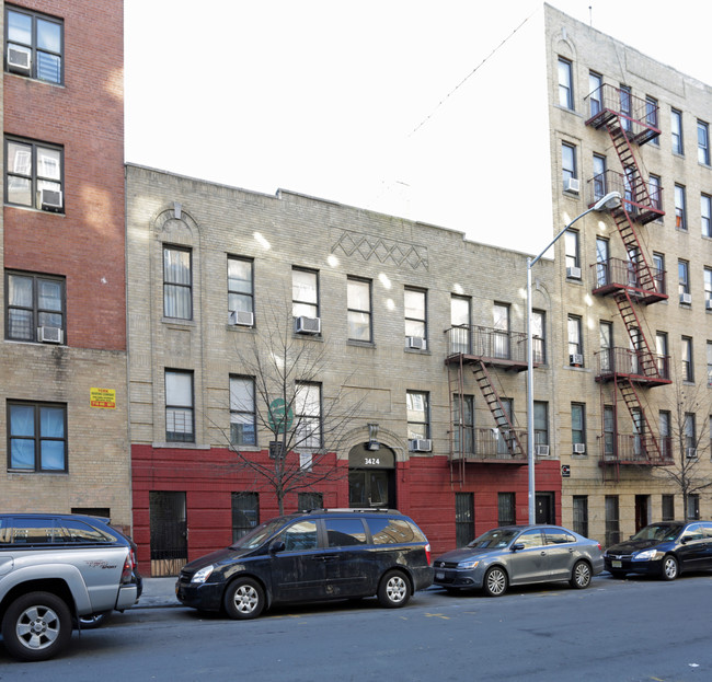 3424 Knox in Bronx, NY - Building Photo - Building Photo