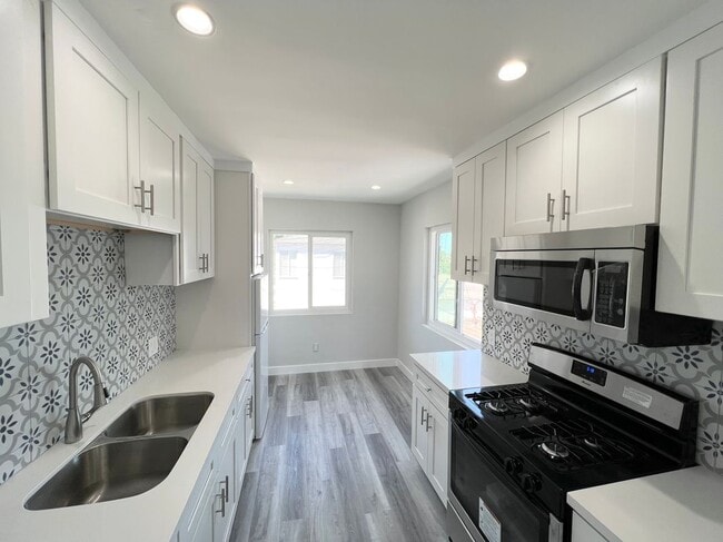 property at 4225 W 120th St