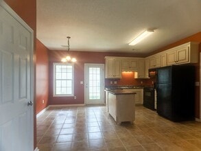 12945 Garden Creek Ln in Northport, AL - Building Photo - Building Photo