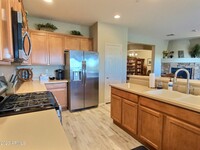 42127 N Celebration Way in Phoenix, AZ - Building Photo - Building Photo