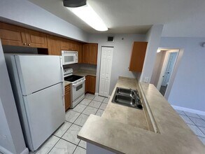 6769 Heritage Grande, Unit 2304 in Boynton Beach, FL - Building Photo - Building Photo