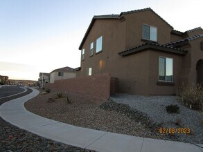 3703 Shannon Ln NE in Rio Rancho, NM - Building Photo - Building Photo