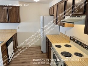 724 W Idaho Ave in Meridian, ID - Building Photo - Building Photo