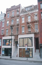 45-47 W Eighth St in New York, NY - Building Photo - Building Photo