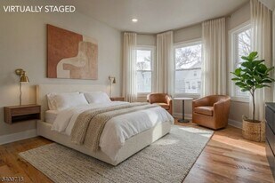 882 S 14th St in Newark, NJ - Building Photo