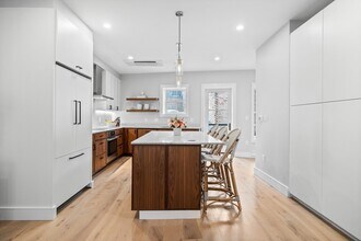 471 Hanover St in Boston, MA - Building Photo - Building Photo