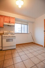 5701 N Kimball Ave in Chicago, IL - Building Photo - Building Photo