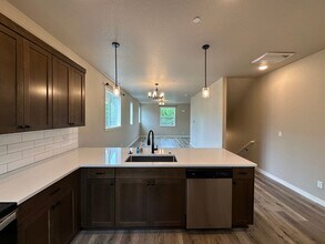 2116 Audubon Ave SE in Salem, OR - Building Photo - Building Photo