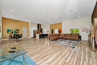 19228 Seaview St in Orlando, FL - Building Photo - Building Photo
