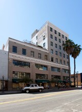 443 Pine Ave in Long Beach, CA - Building Photo - Building Photo