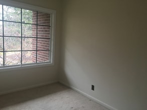 310 Drummers Ln in Wayne, PA - Building Photo - Building Photo