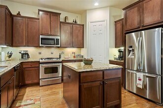 2204 Marilla St in Dallas, TX - Building Photo - Building Photo