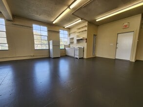 12 Lafayette Ave, Unit Loft #3 in Suffern, NY - Building Photo - Building Photo