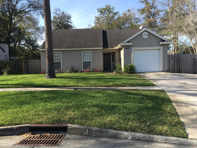 property at 14171 Drakes Point Dr