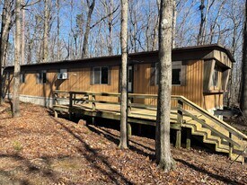 5289 Seagrove Plank Rd in Asheboro, NC - Building Photo