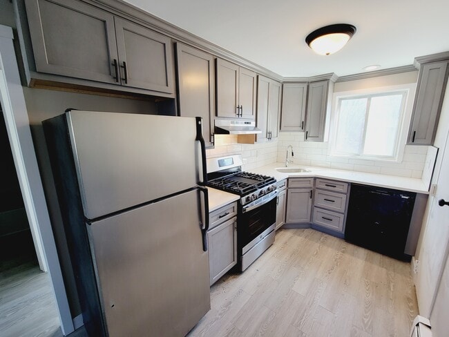 41 Evergreene, Unit 41 in Wallingford, CT - Building Photo - Building Photo