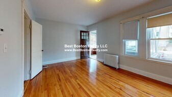 46 Fairfax St in Somerville, MA - Building Photo