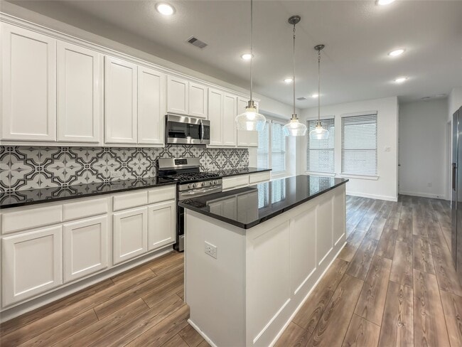 432 Flowering Lotus Ct